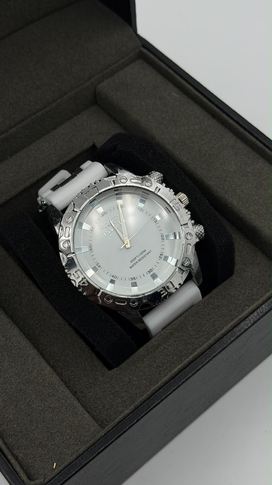 INVICTA PLUS 006