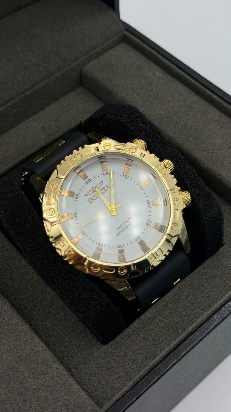 INVICTA PLUS 003
