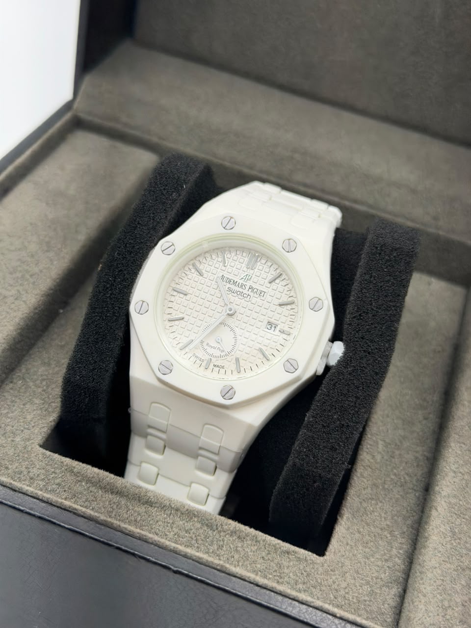 AP SWATCH BLANCO