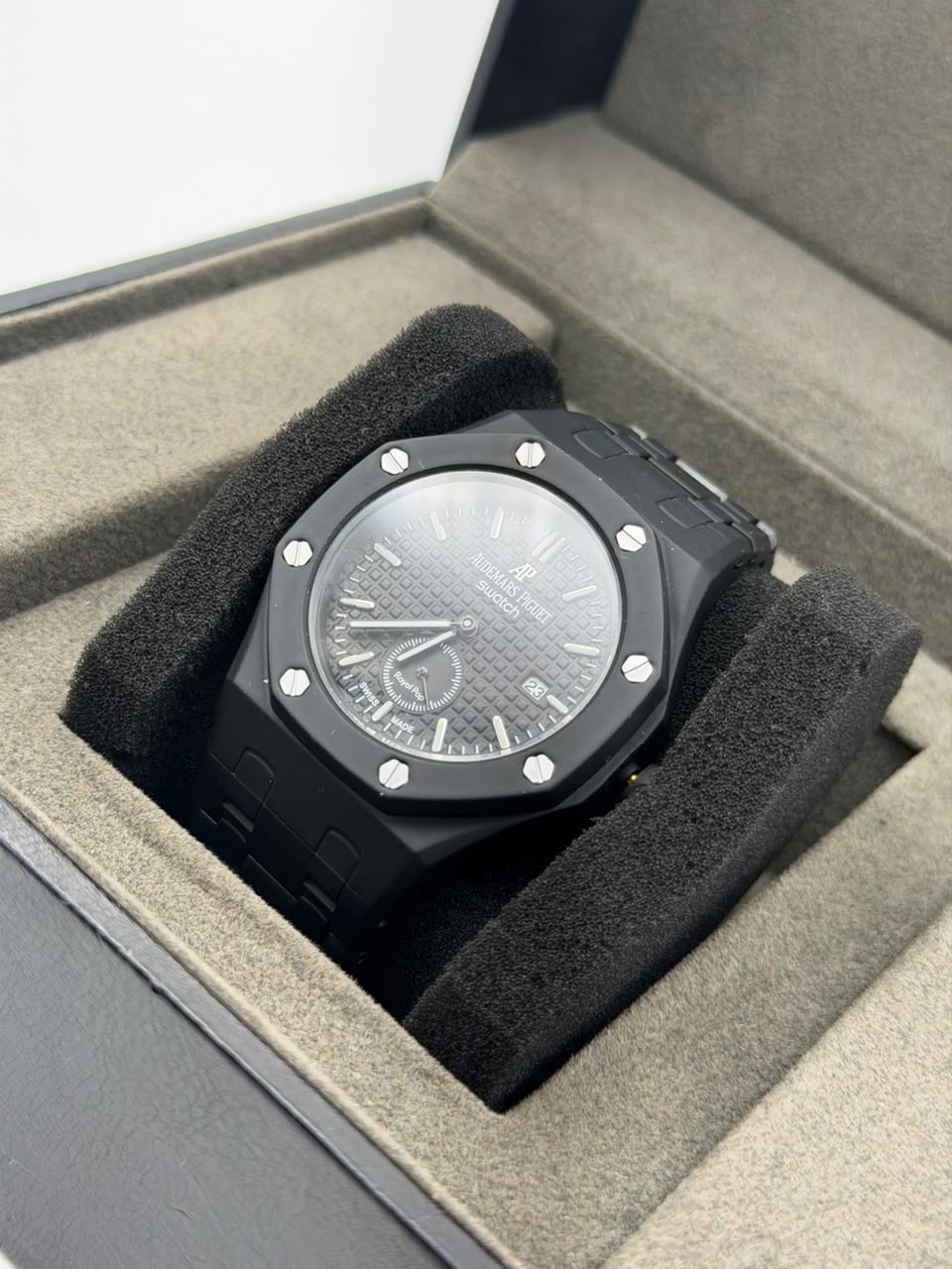 AP SWATCH NEGRO