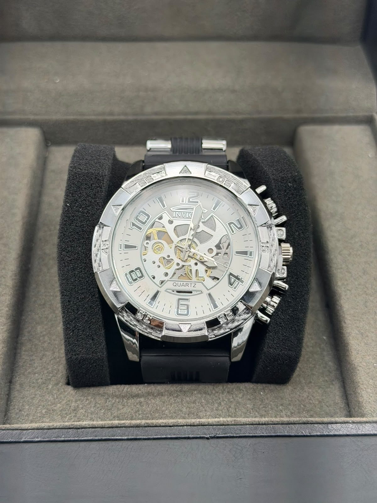 Invicta plus 32