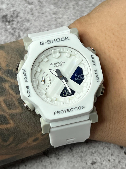 G shock 2300 blanco