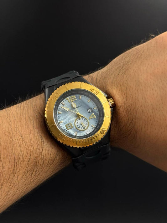 TM AB015