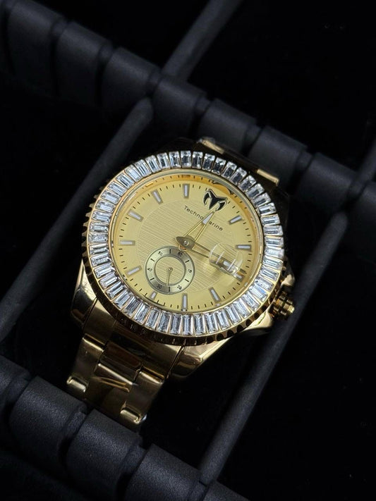TM AB022