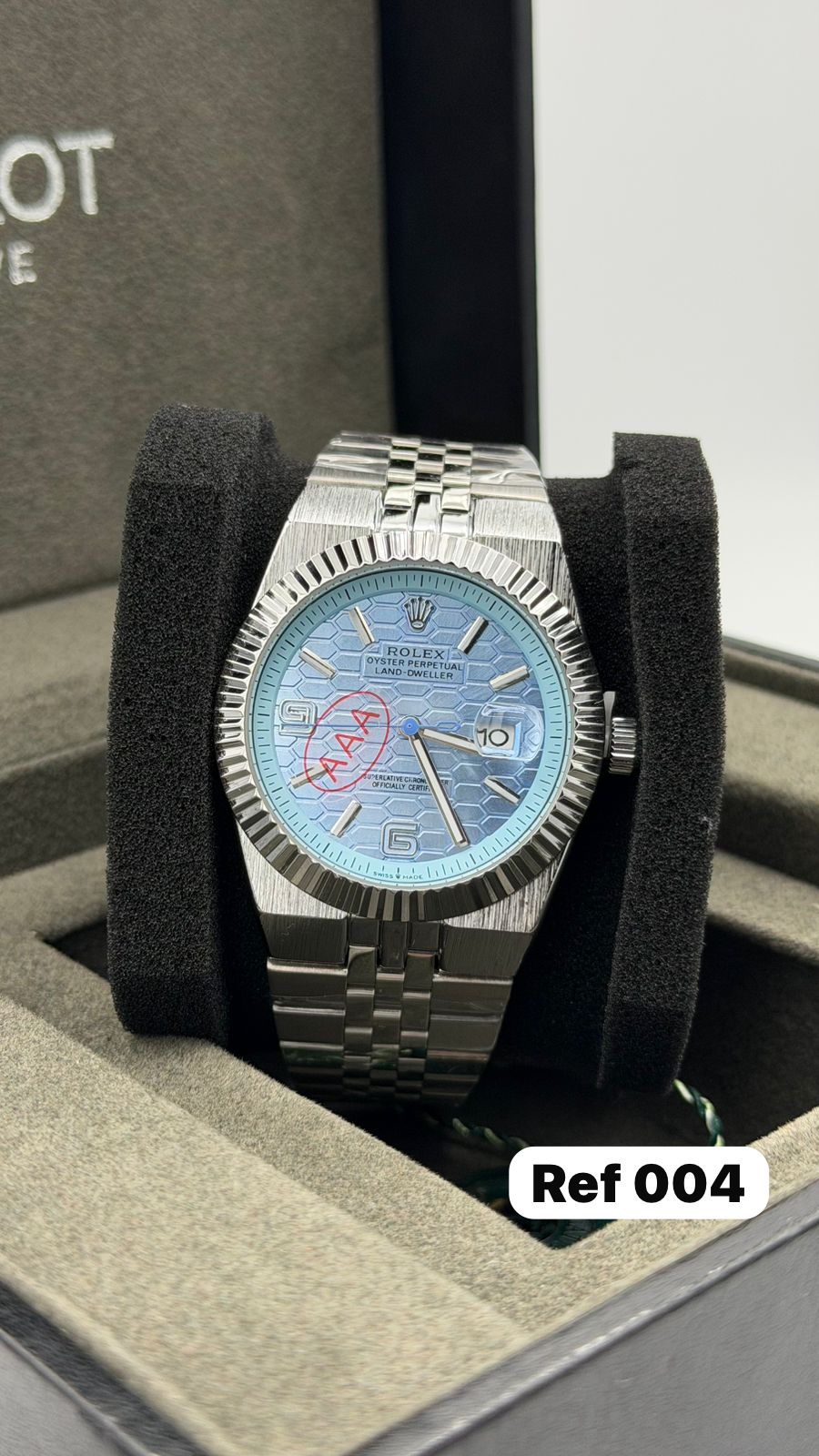 RLX  008 2026