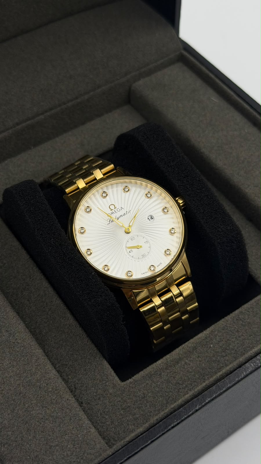 OMEGA OO1
