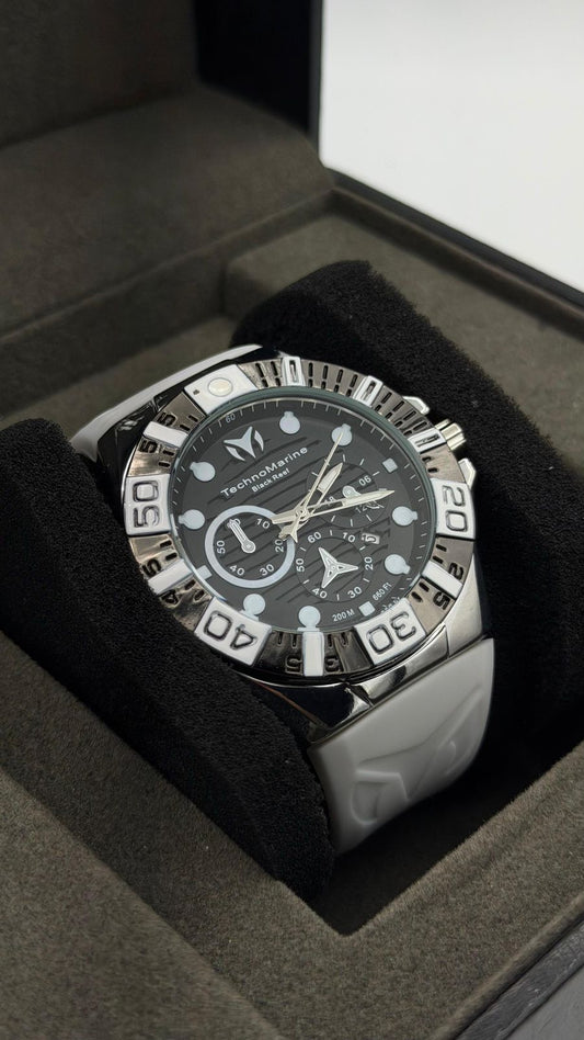 TM REEF TABLERO NEGRO  /PULSERA BLANCA