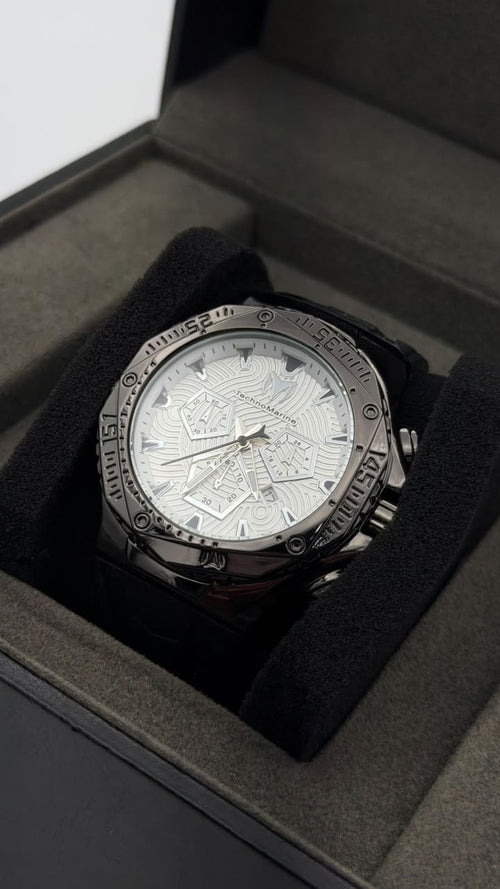 TM NEW 026