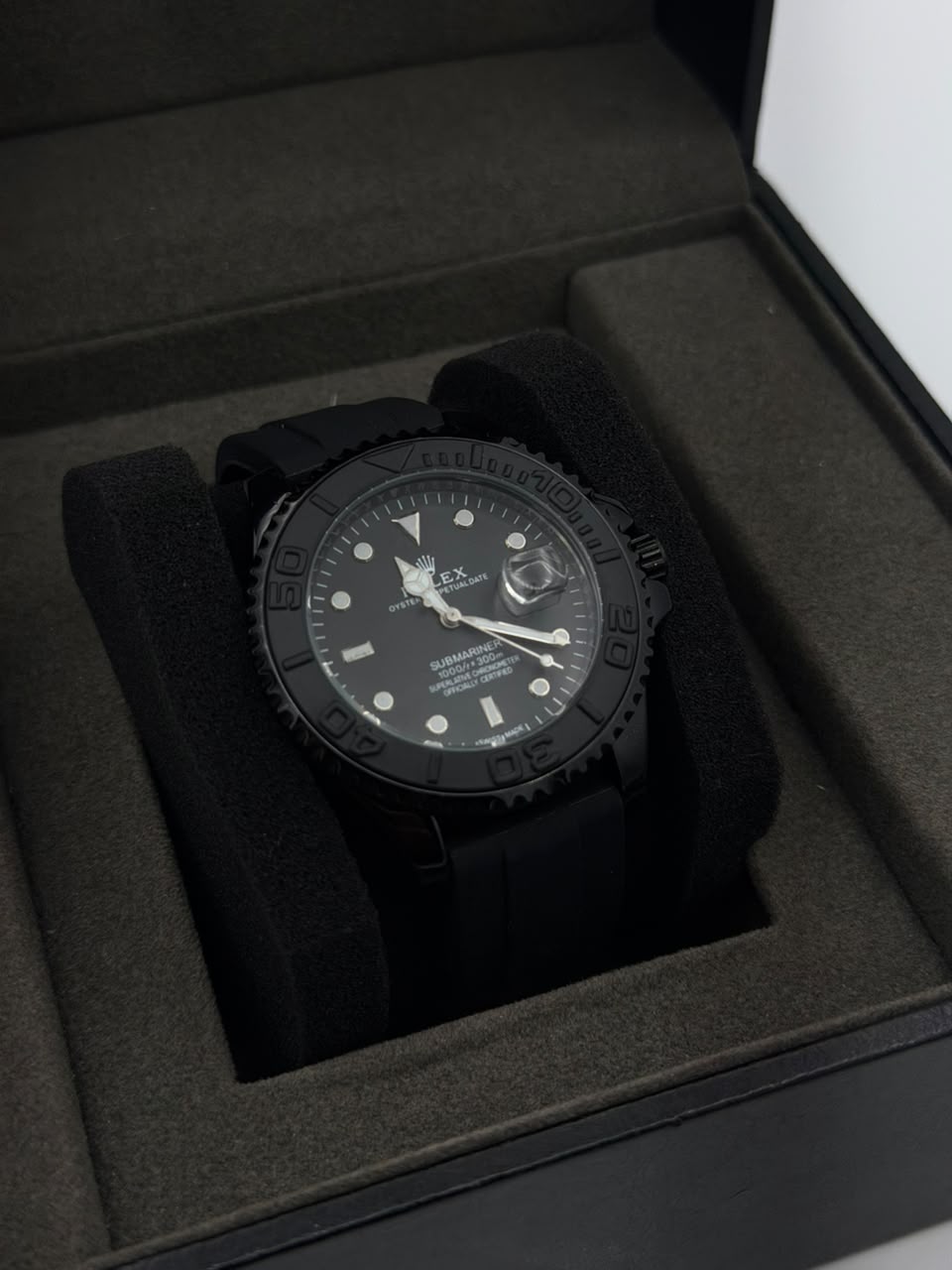 RLX  PST 001