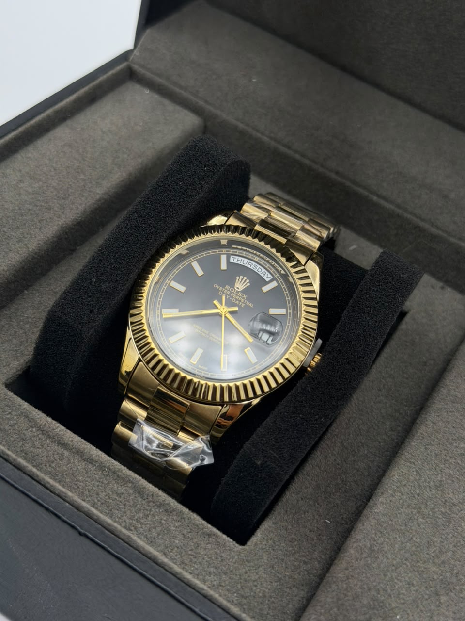 RLX  PST 008