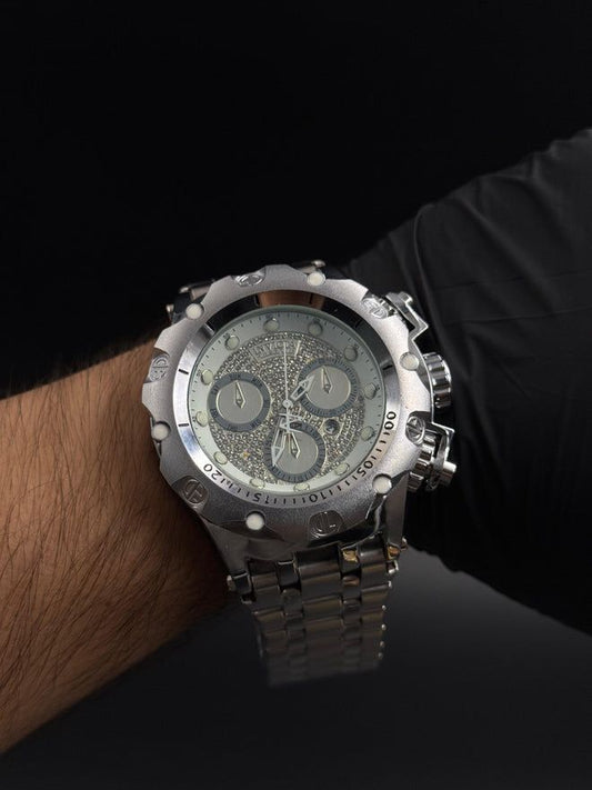 Invict 9